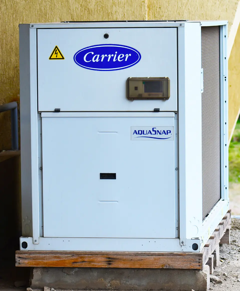 Carrier air-cooled chiller outdoor unit